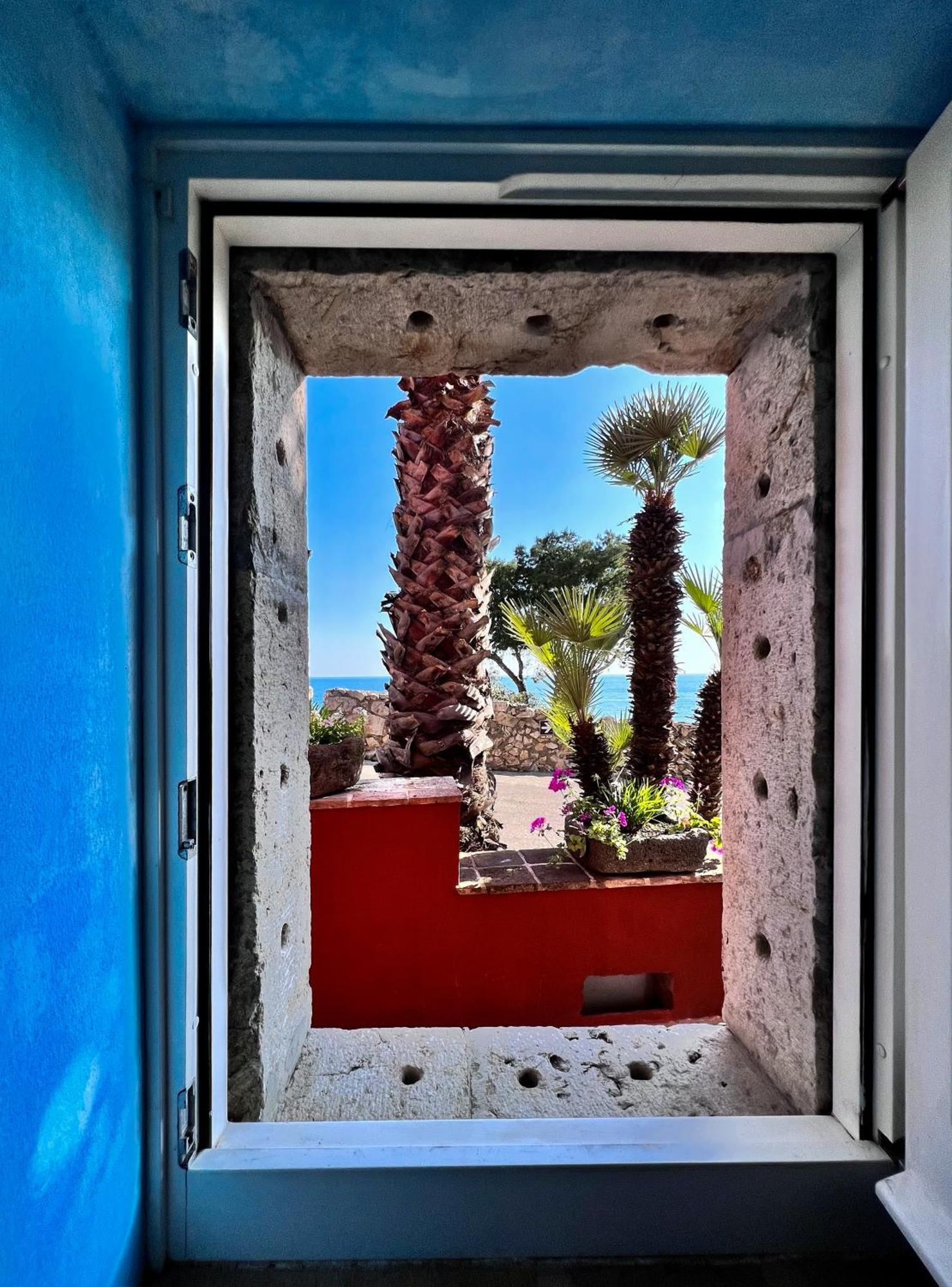 Aeneas' Landing Resort Гаета Номер фото